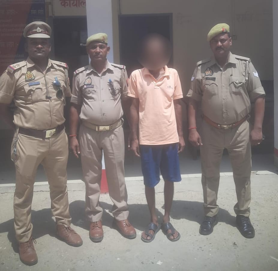 गोंडा में चोरी की बाइक के साथ युवक गिरफ्तार, बाराबंकी से डेढ़ महीने पहले उड़ाई थी स्प्लेंडर