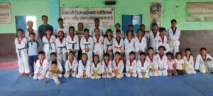 रायबरेली में ताइक्वांडो बेल्ट टेस्ट में 70 खिलाड़ियों ने दिखाया दम, 53 ने पास की परीक्षा