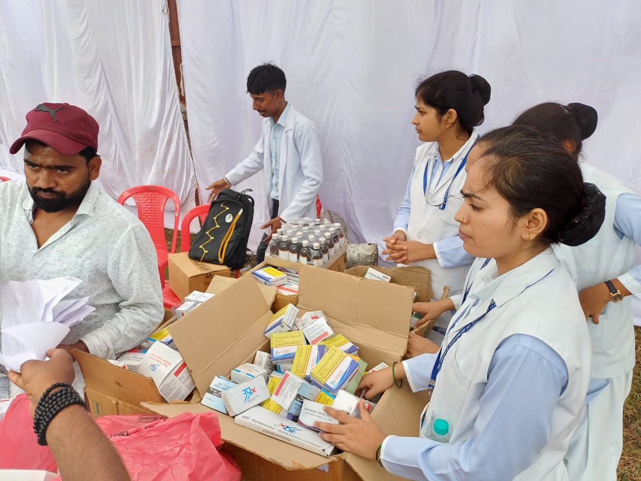 रायबरेली में ऐतिहासिक नि:शुल्क स्वास्थ्य शिविर | 2000 से अधिक मरीजों की जांच, जनता ने जताया आभार