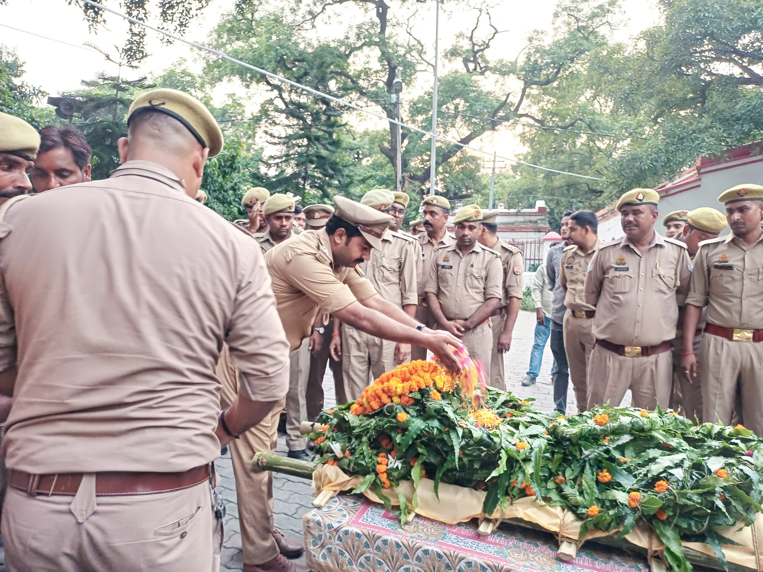 सड़क हादसे में घायल मुख्य आरक्षी योगेन्द्र यादव का निधन
