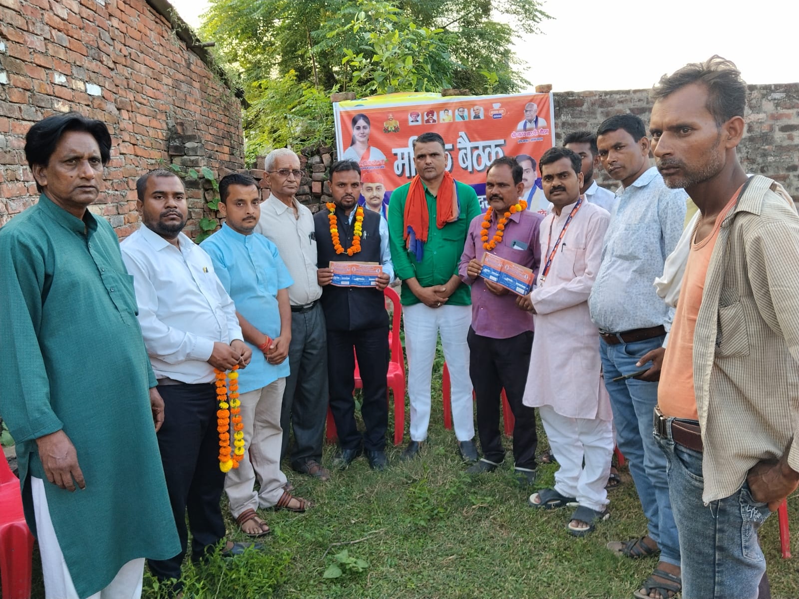 अपना दल एस रायबरेली की मासिक बैठक में दर्जनों कार्यकर्ताओं ने संगठन से जुड़ने का लिया संकल्प