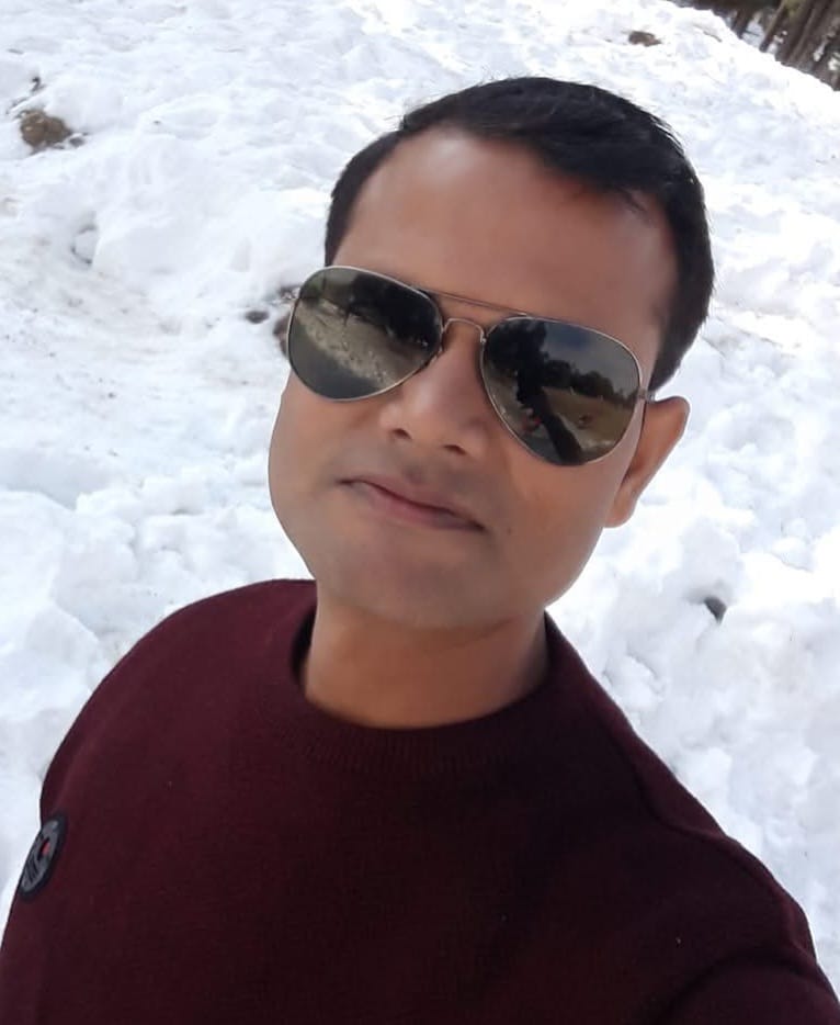 सीढ़ियों से गिरने के हादसे में कोटेदार व सामाजिक कार्यकर्ता आशु पाण्डेय का असमय निधन, 42 वर्ष की उम्र में थम गई जनसेवा की राह, पूरे क्षेत्र में शोक