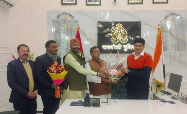 आस्था पर वार करने वालों को करारा जवाब, मंदिर घंटा चोरी का खुलासा करने वाले एसपी डॉ. यशवीर सिंह सम्मानित